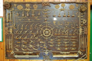 Will Smith Chalet knotting board